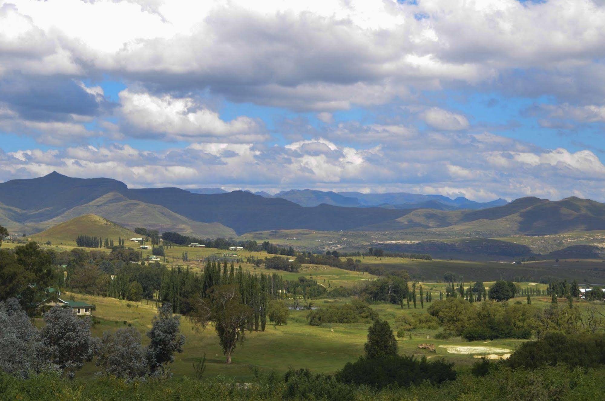 Mont d'Or Hotel Clarens Buitenkant foto
