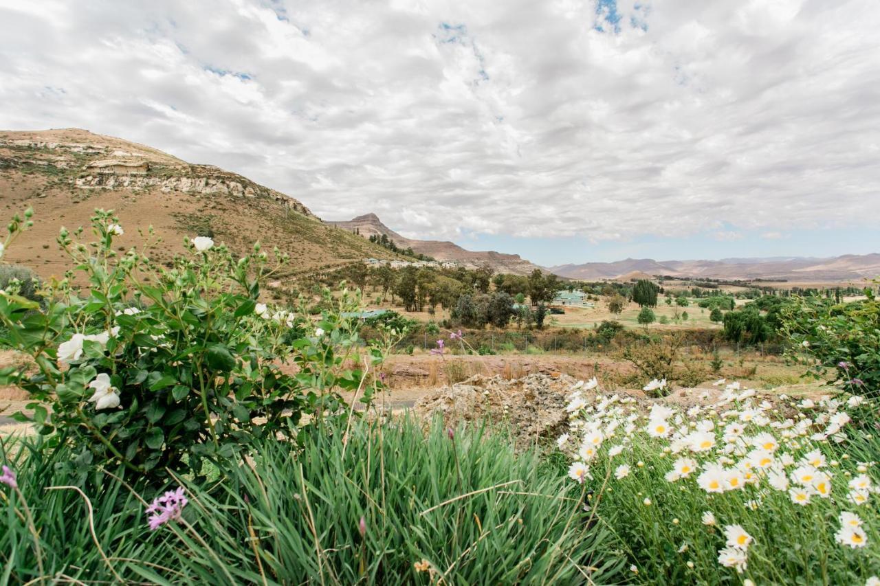 Mont d'Or Hotel Clarens Buitenkant foto